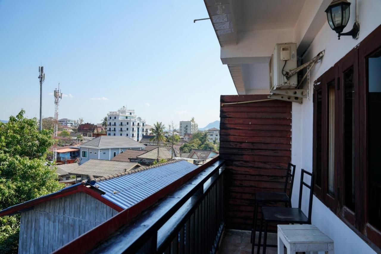 Bountang Mountain View Riverside Hotel Vang Vieng Exterior foto